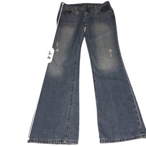 American Eagle Women’s boyfriend 77 Blue jeans Relaxed Fit Distressed SZ